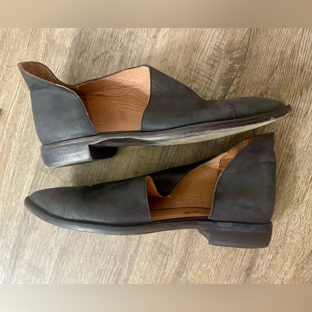 Free People. Royale Flats. Size 38 (US8)